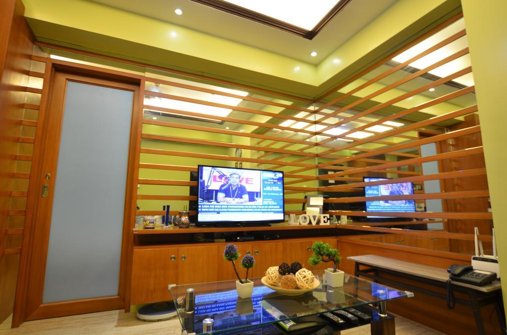 A Homey Place At Adriatico مانيلا المظهر الخارجي الصورة
